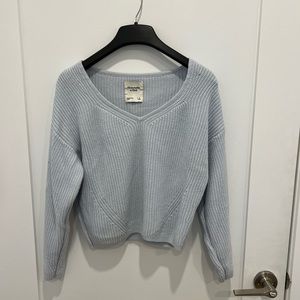 ABERCROMBIE SWEATER
